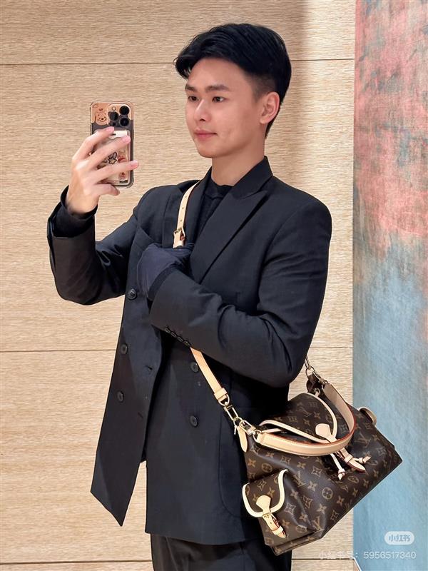 2026124174619661 260